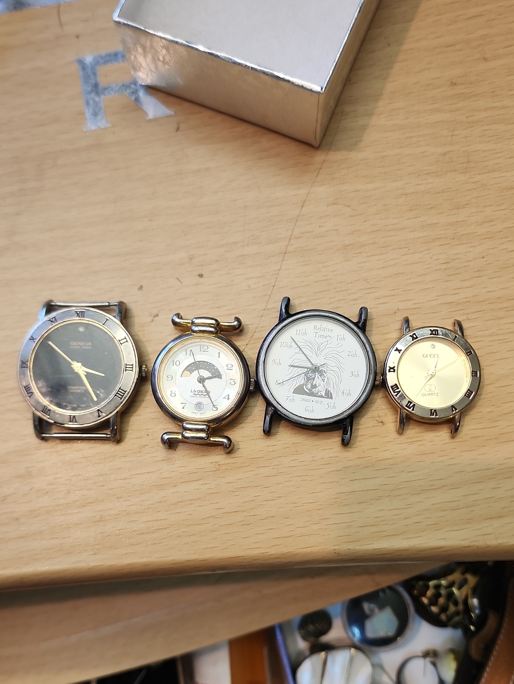 Vintage Watches GUCCI, LA GEAR,RELATIVE TIME, GENEVA
